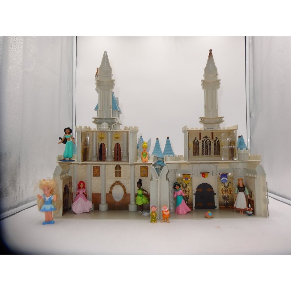 Walt Disney World Cinderella Castle Playset Retired w Play People Vintage Works